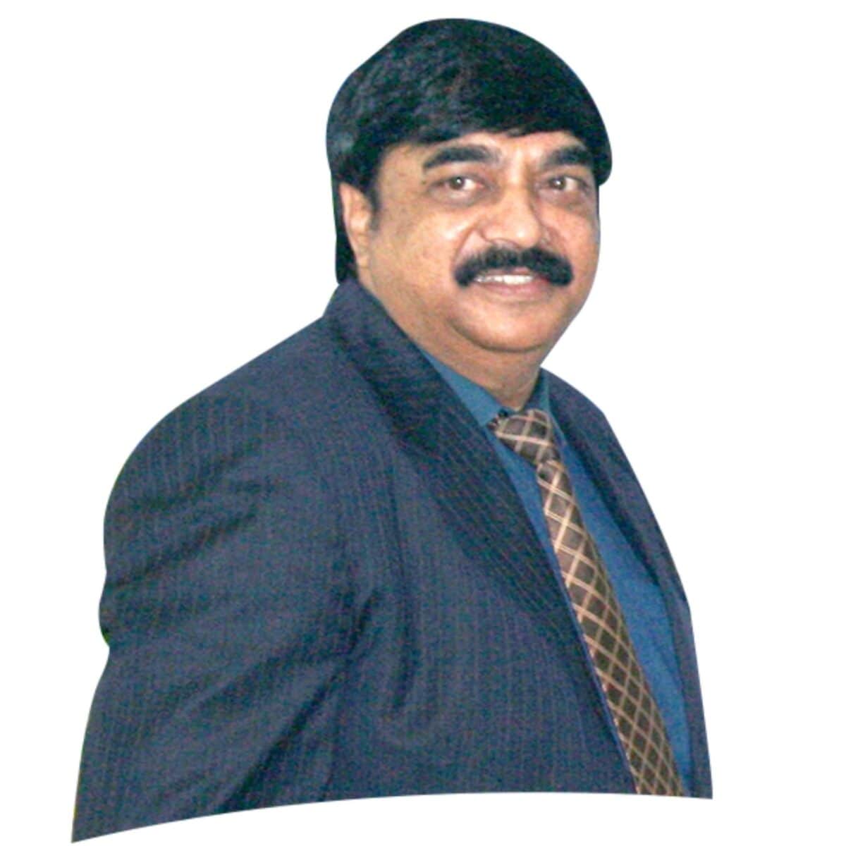 Headshot of LS Murthy, serves on ICF Credentials and Standards Board